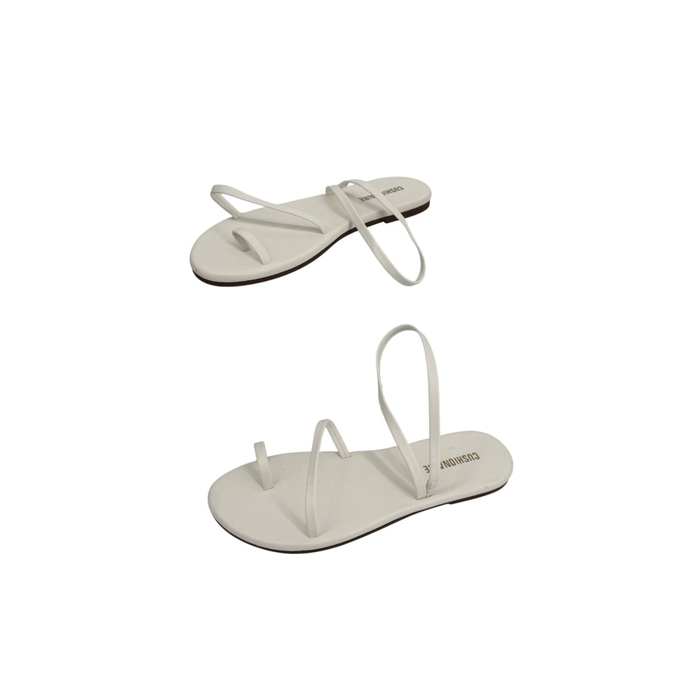 Cushionaire Chai Sandals Women 7.5 Off White Strappy Toe Loop Flat Minimalist